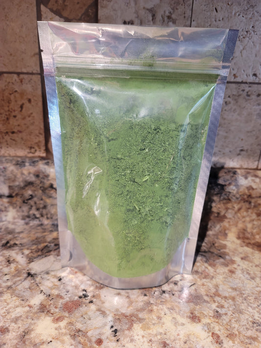 Freeze dried spinach and kale powder