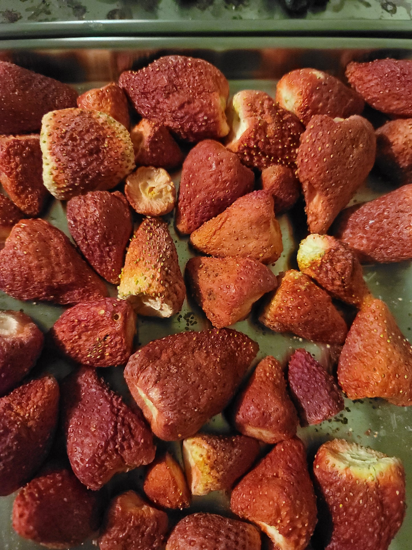 Freeze Dried Sliced Strawberries